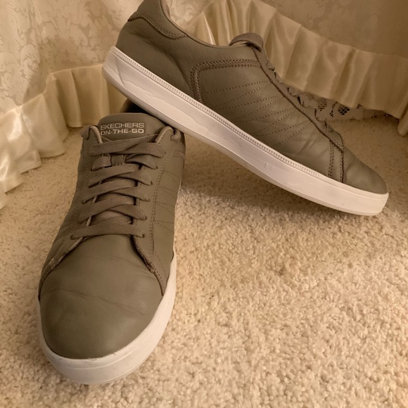 SKETCHERS
